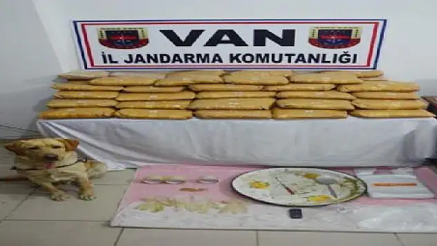 111 KİLO TOZ ESRAR ELE GEÇİRİLDİ