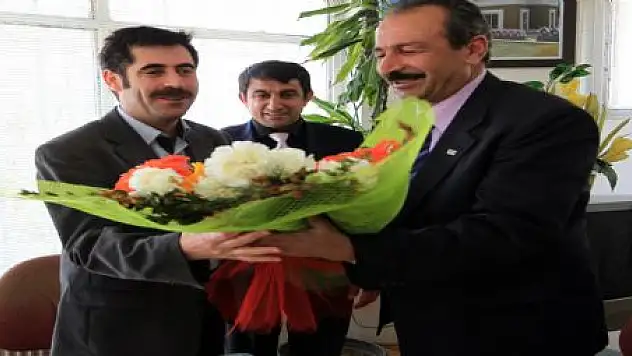 MUHTARLARDAN BEKİR KAYA'YA ZİYARET
