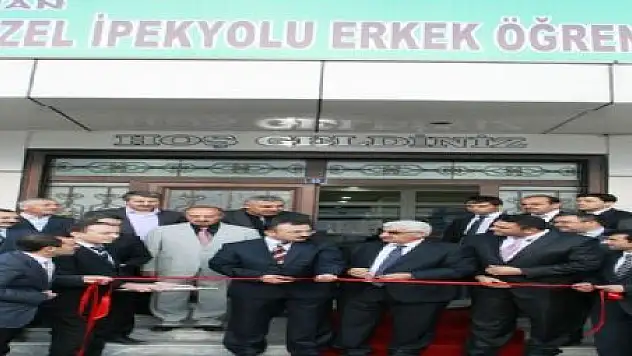 İPEKYOLU ÖĞRENCİ YURDU TEKRAR AÇILDI