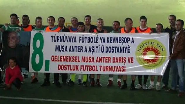 EĞİTİM-SEN'DEN FUTBOL TURNUVASI