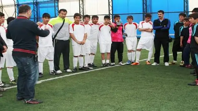 EMNİYET MÜDÜRLÜĞÜ'NDEN TURNUVA