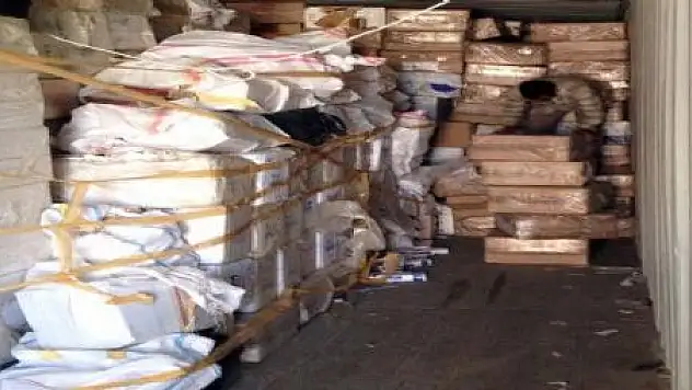 POLİS ARACINA POLİS BASKINI