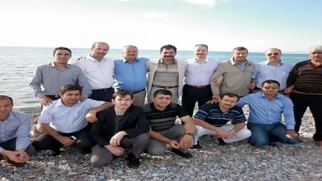 OLTU'LU İŞADAMLARI VAN'A ÇIKARMA YAPTI