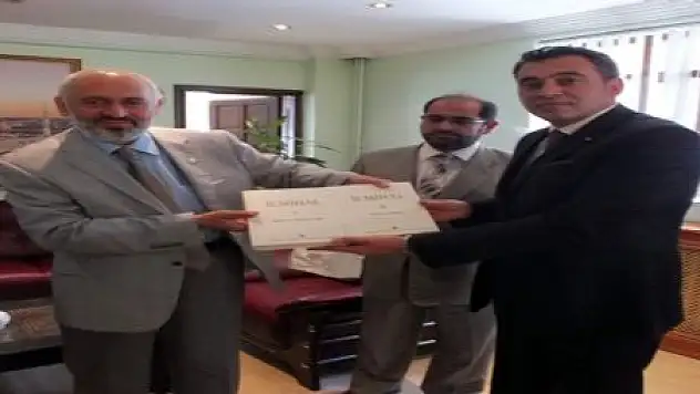 DÜNYA KAN BAĞIŞÇILARI GÜNÜ