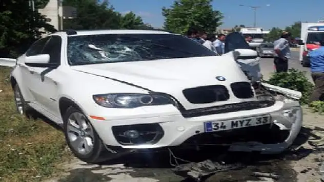 VAN'DA 2 AYRI TRAFİK KAZASI: 5 YARALI