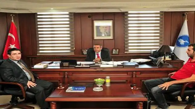 TOPRAK'TAN REKTÖR BATTAL'A ZİYARET