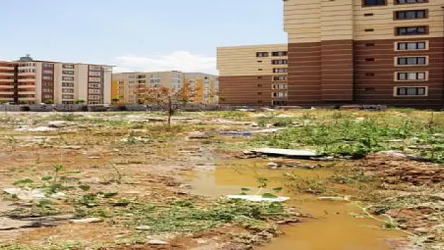 ALİPAŞA MAHALLESİ LAĞIM SOLUYOR