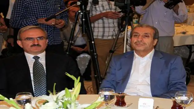 ÇÖZÜM SÜRECİNE 4 ELLE SARILMALIYIZ