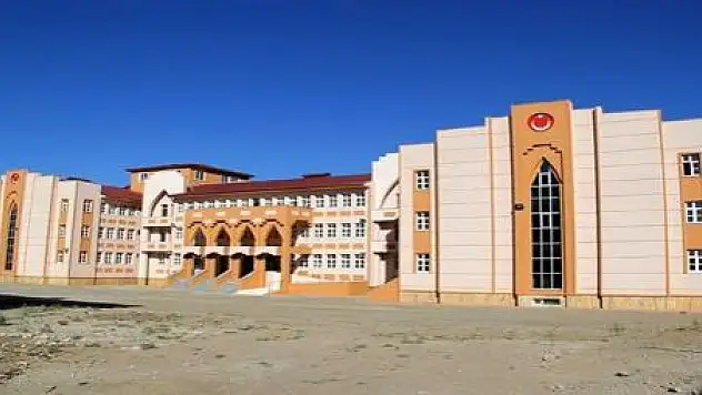 ERCİŞ'TE EĞİTİME DEV YATIRIMLAR