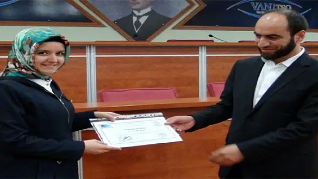 MÜSİAD'DAN GİRİŞİMCİLERE SERTİFİKA 