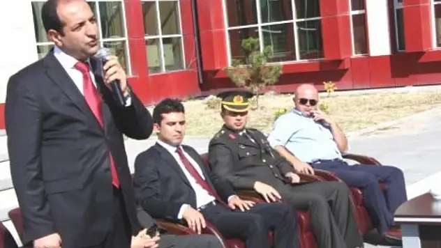 ERCİŞ'TE  BAYRAMLAŞMA HEYECANI