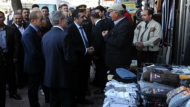 VALİ DOĞANDAN ESNAF ZİYARETİ