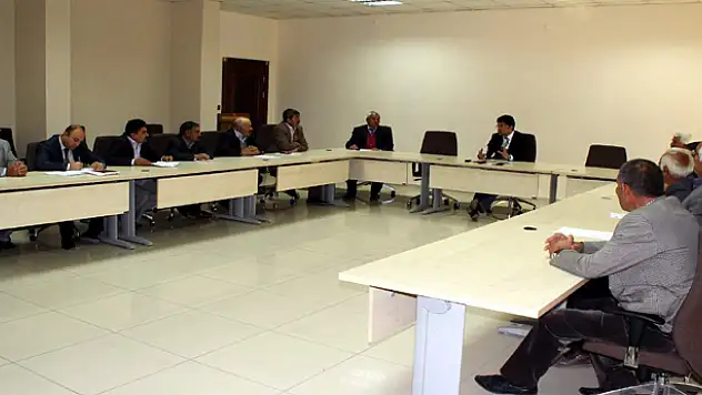 ERCİŞ'TE AĞIR HASAR TOPLANTISI