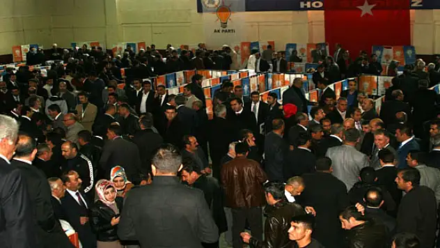 AK PARTİ TEMAYÜL YOKLAMASI