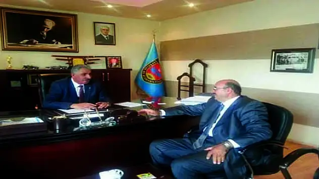 Öndilden, Faruk Alpaslana ziyaret