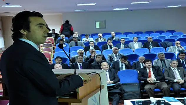 Van Gençlik Merkezinden bilgilendirme toplantısı