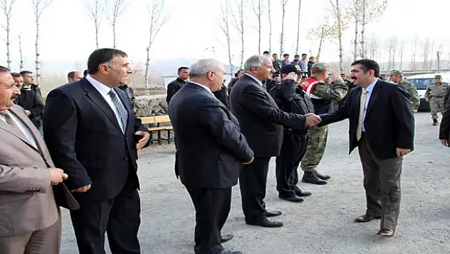 MURADİYEDE KAN DAVALARI BİR BİR ÇÖZÜLÜYOR 