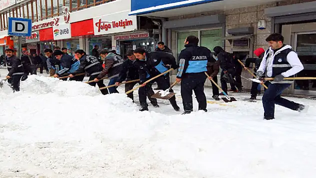 SABRİ ABİ 500 PERSONELLE İŞ BAŞINDAYIZ