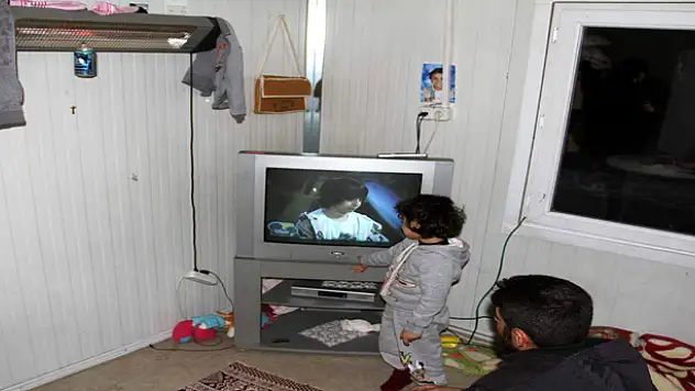 120 GÜN SONRA ELEKTRİĞE KAVUŞTULAR