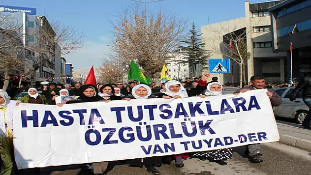 HASTA TUTUKLULAR İÇİN YÜRÜYÜŞ YAPILDI