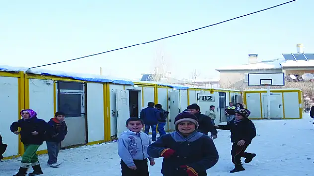 EKSİ 15 DERECE SOĞUKTA EĞİTİM OLUR MU?