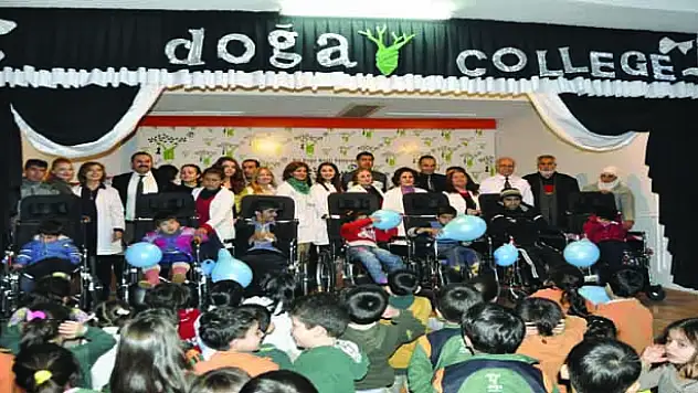 Doğa Koleji'nden örnek davranış