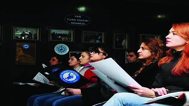 VAN KONSERE HAZIRLANIYOR