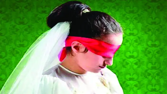 ÇOCUK GELİNLER ÇIĞLIĞINA  DİKKAT