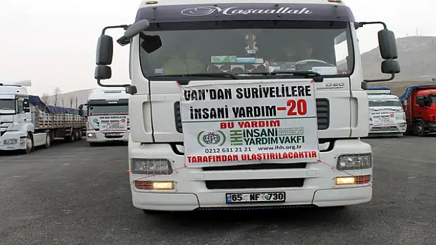 İHHDAN SURİYELİLERE 6 TIR UN 