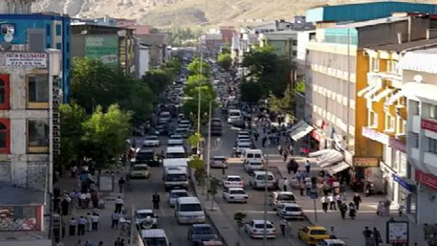 VAN'IN NÜFUSU 1 MİLYONU GEÇTİ