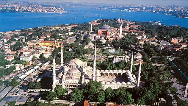 İSTANBULDA KAÇ VANLI YAŞIYOR?