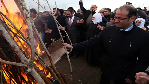 ERÇEKTE İLK DEFA NEVRUZ KUTLANDI