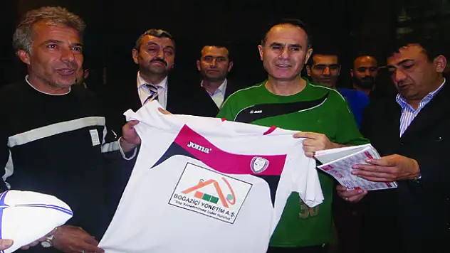 1974 VAN EDREMİT TOKİSPORA MALZEME DESTEĞİ