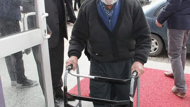 SEÇİME KATILIM  KAR  FIRITNA  DİNLEMEDİ