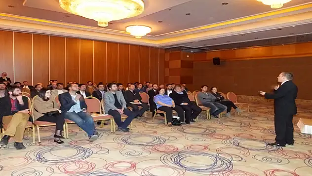 İzocam ısı yalıtım semineri yapıldı