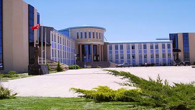 TÜSEM KONSEY TOPLANTISI YYÜ'DE YAPILACAK