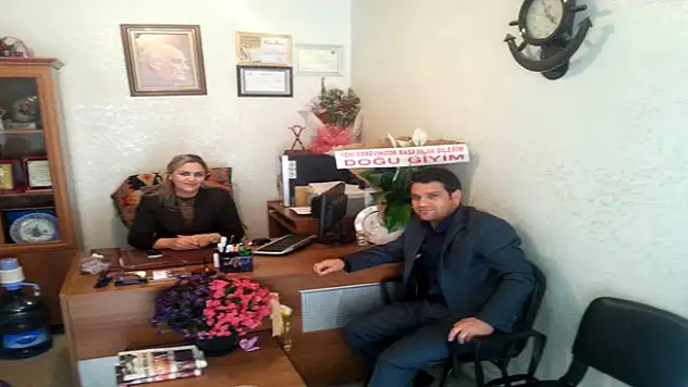  KUŞANDAN DEMİR LEYDİ'YE ZİYARET