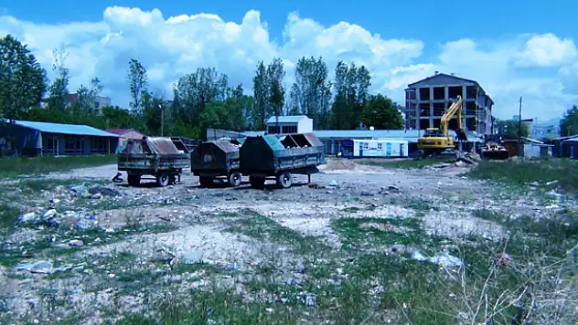 Erciş'te Mahalle Minibüslerine Yeni Yer Yapılacak 