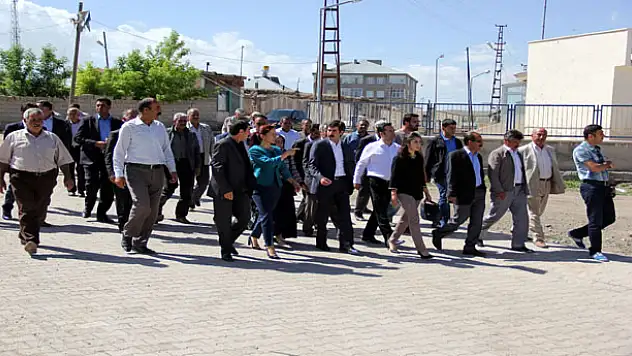 Eş Başkanlardan İlçe Ziyaretleri