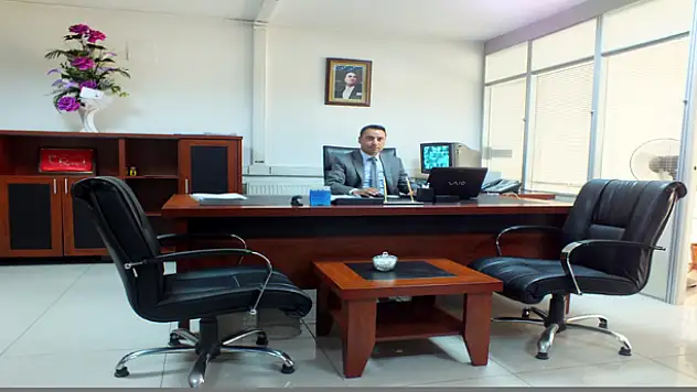 Muhtaç Ailelere Vakıf Ev Yapıyor