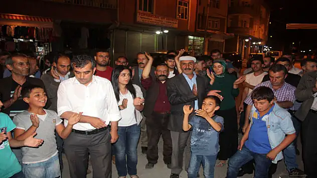 Çatak'ta Kobani ve Rojava'ya Destek