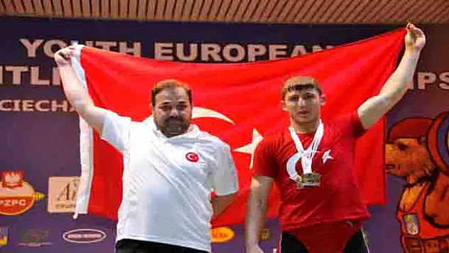 Vanlı Halterci Olimpiyatlarda Türkiye'yi Temsil Edecek