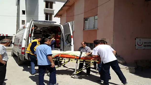 Üvey Annesine Kurşun Yağdırdı