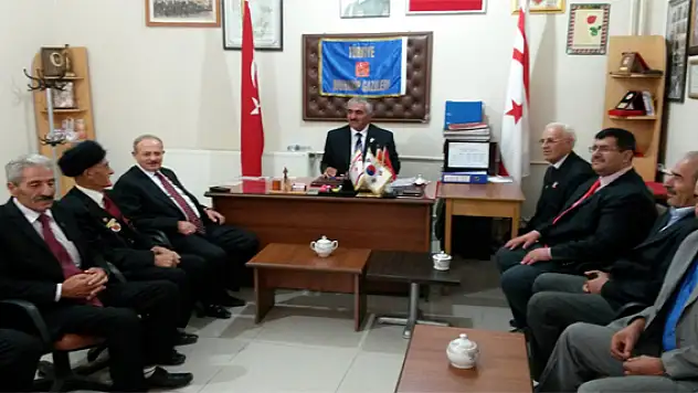  Ak Parti İpekyolundan Gazilere Şükran Ziyareti 