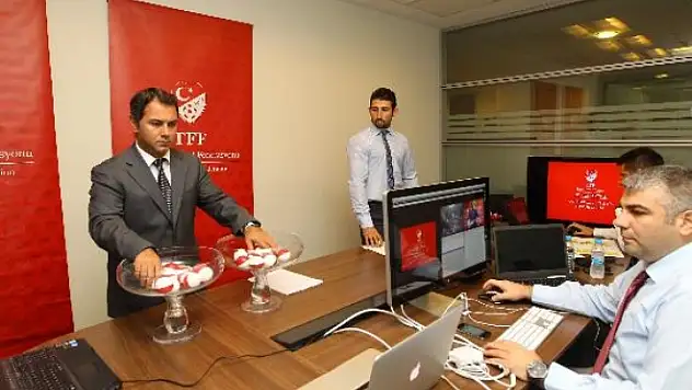  B.Belediyespor'un Grubu  Belli Odu