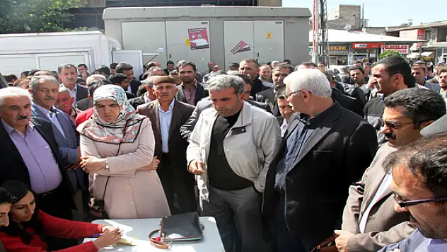 Ercişliler Kurban Bağışlarını Suruç'a Bağışladı