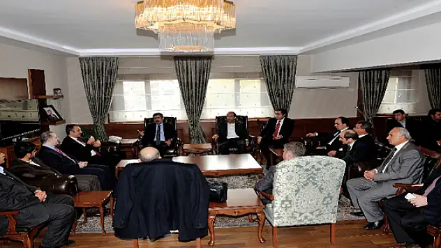 AK Partili Gülden Vali Doğan'a ziyaret