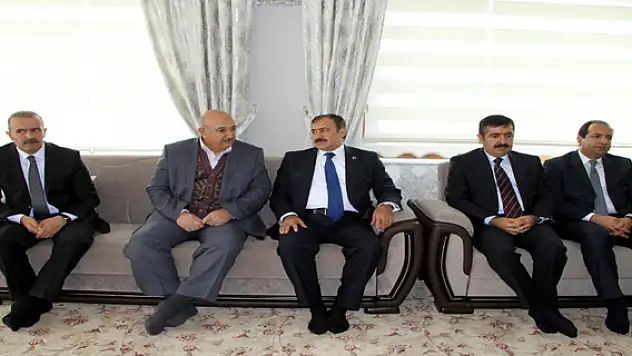 Bakan Eroğlu, İlim ve Kültür Vakfını Ziyaret Etti