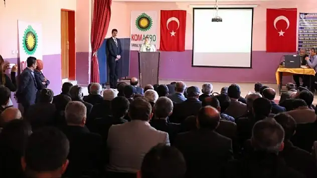 Gürpınar'da çiftçi bilgilendirme toplantısı 