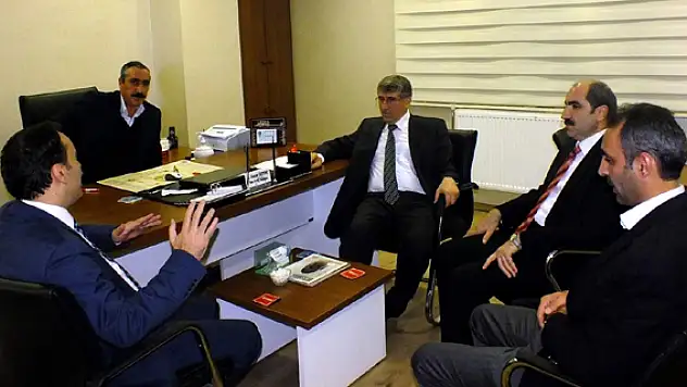 AK Parti Heyetinden Dernek Ziyaretleri 